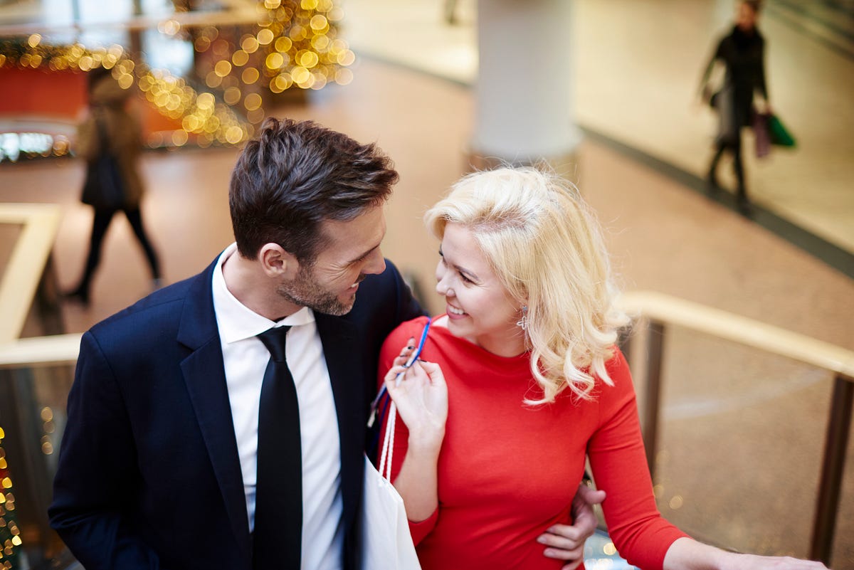 How Smart Men Meet Women in Real Life (Without Awkward Approaches) | by ...