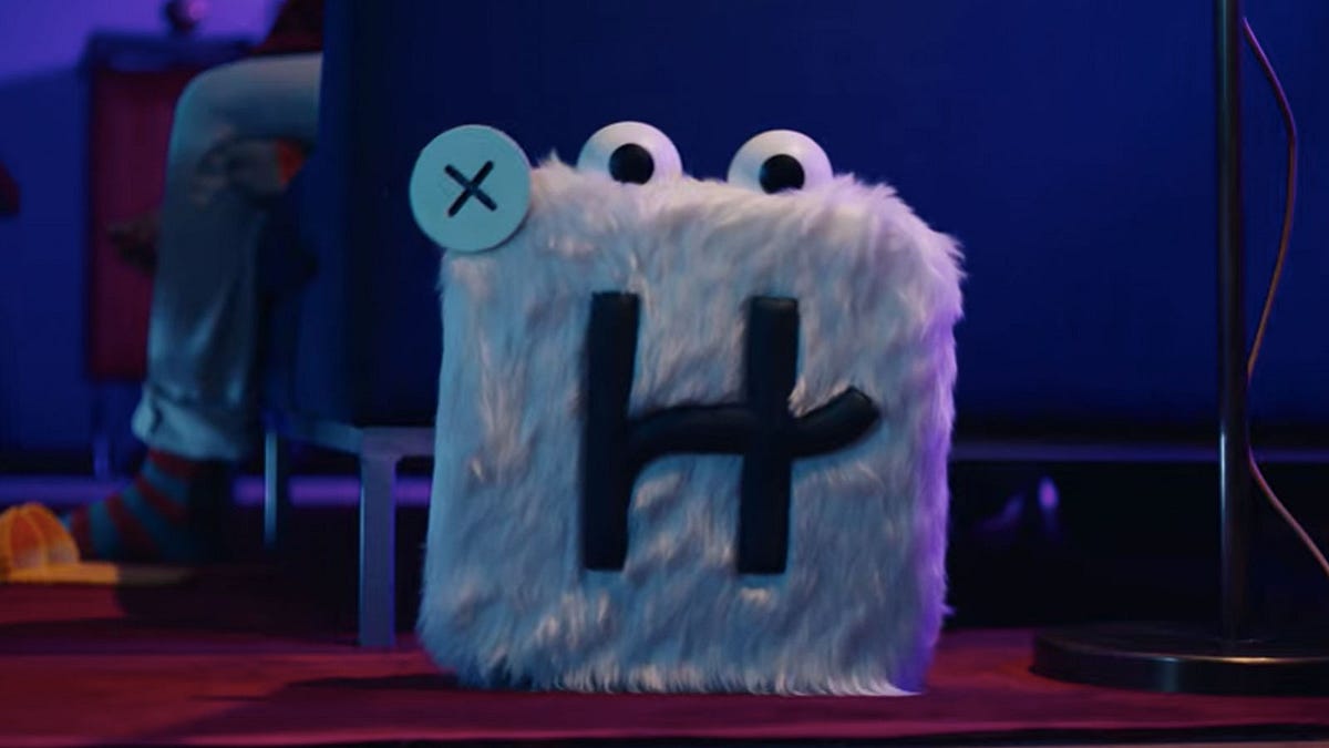 What Everyone Is Actually Thinking When Reading Your Super Basic Hinge