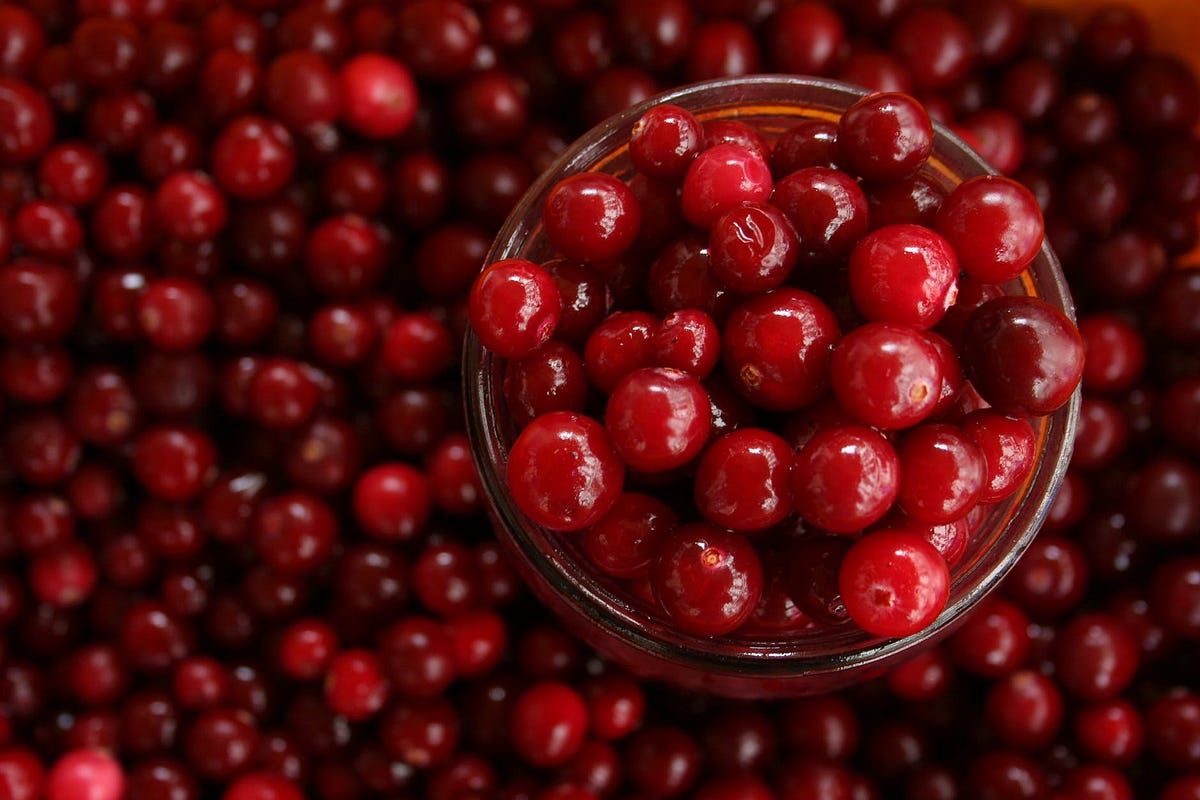 How Does Cranberry Help With UTI? by &Me Women's Health Brand Medium