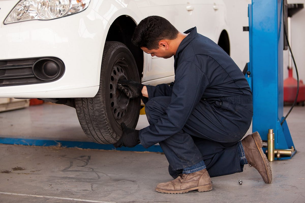 Get the Tire Rotation Service Ottawa you Deserve by Oil Changers Plus
