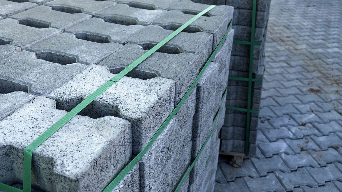 How Much Do Pavers Cost in Florida? Your Ultimate Guide by Pavers Experts by Pavers Experts