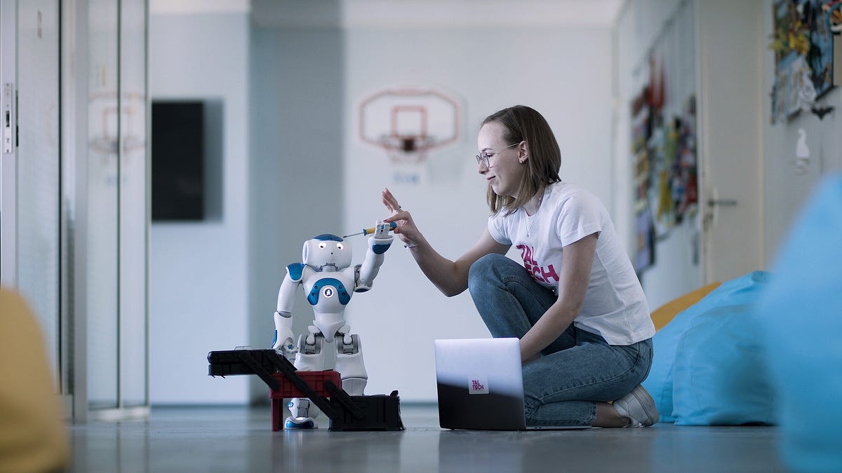 Unleashing the power of AI in education | by EdTechX | EdTechX360 | Medium
