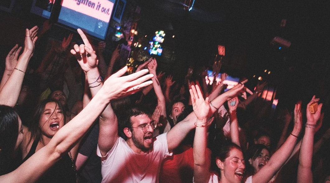 Image of: The 90s are alive and well at Madrone Art Bar