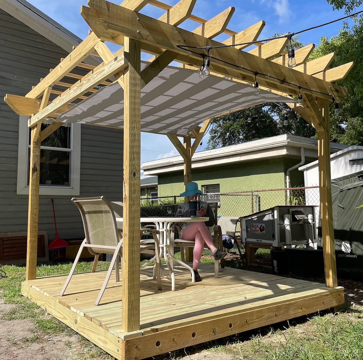 Lateral force on posts resting on concrete deck blocks - Home