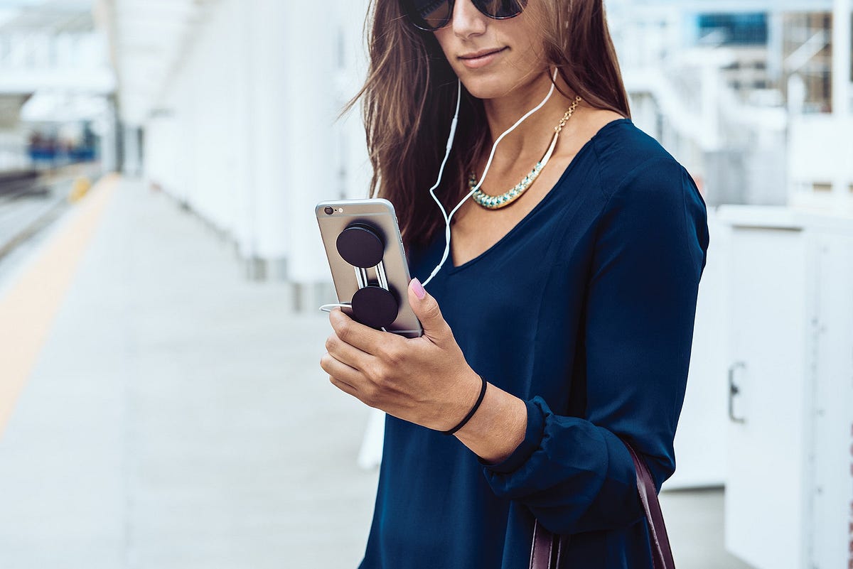 PopSockets: How to Earn $170 Mln a Year on Small Plastic Contraptions ...