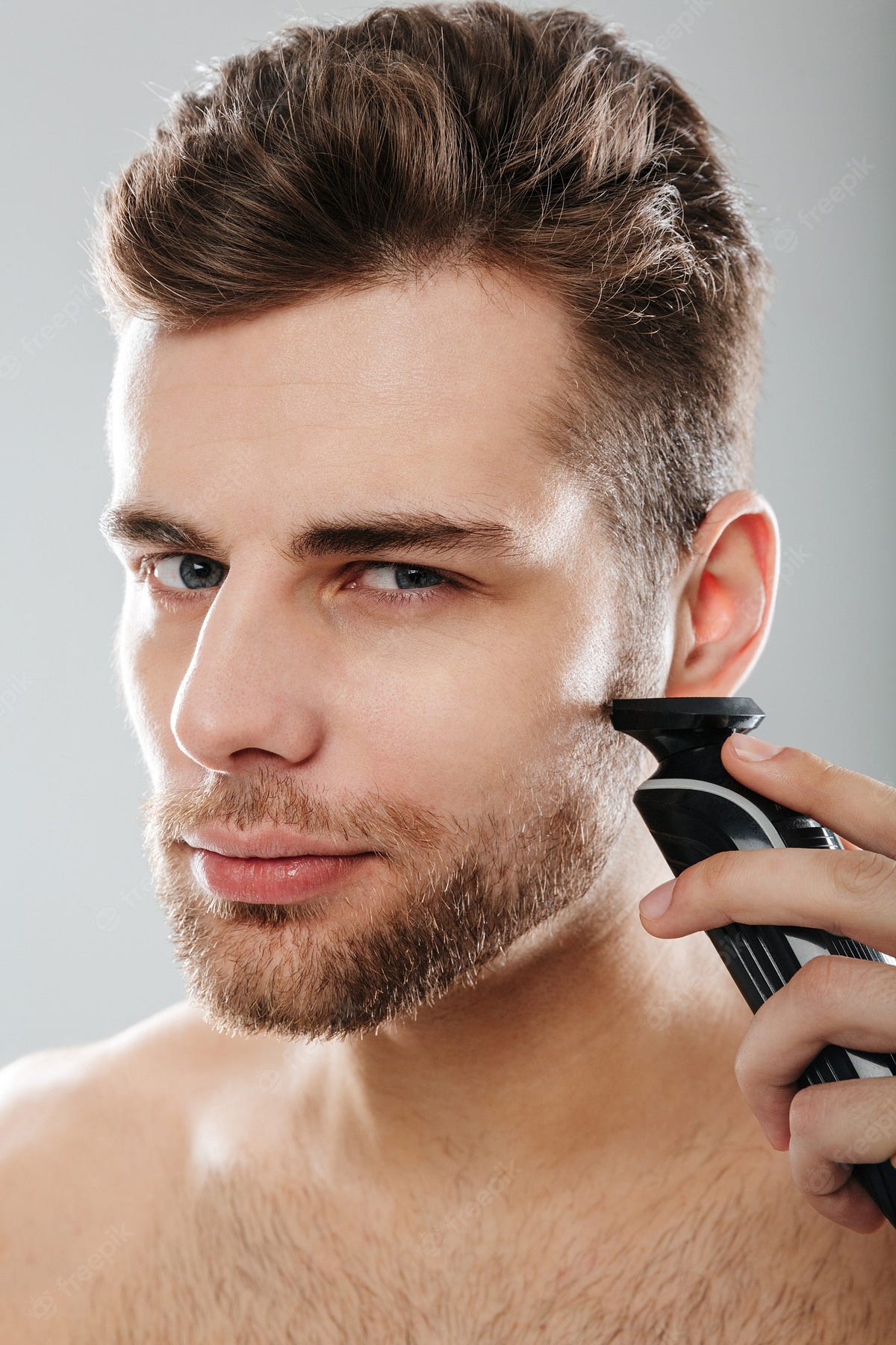 The Definitive Guide to Choosing the Best Head Shaver Groomie by