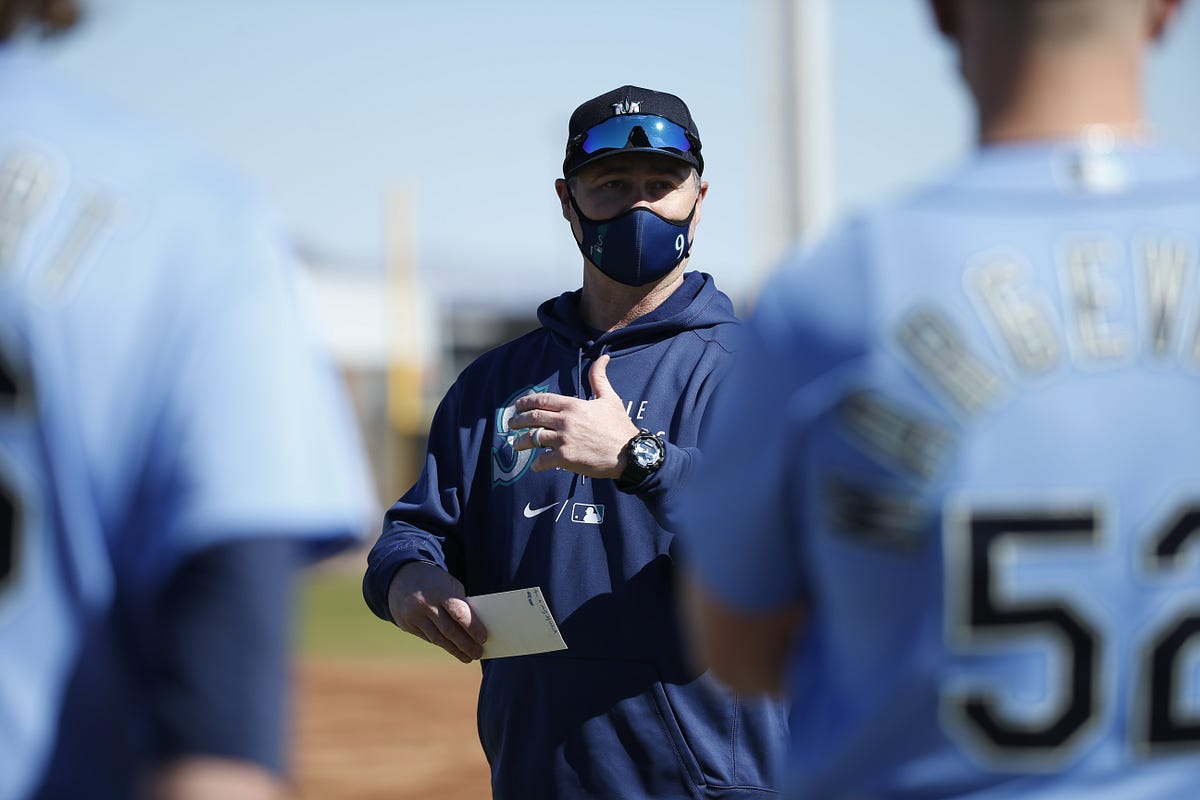 Mariners Spring Training Log Day 1 — Pitchers and Catchers by