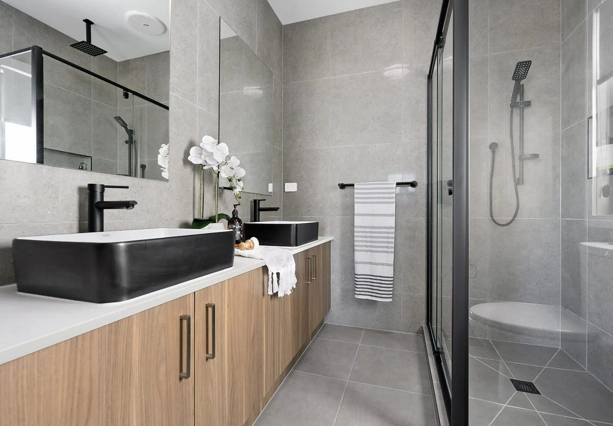 Bathroom Renovations Werribee - On Q Building Group - Medium