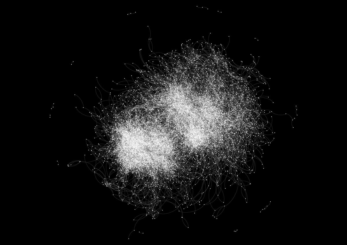 What a Synonym is and how Languages Shape their Meaning by