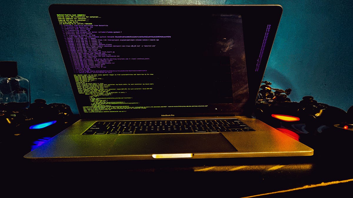 Microservices vs Monolith Architecture: A Comprehensive Comparison | by ...