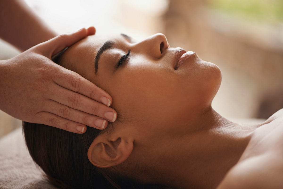 How Can I Find The Best Massage Therapist Near Me? Find Here! by HECM Wellness Medium