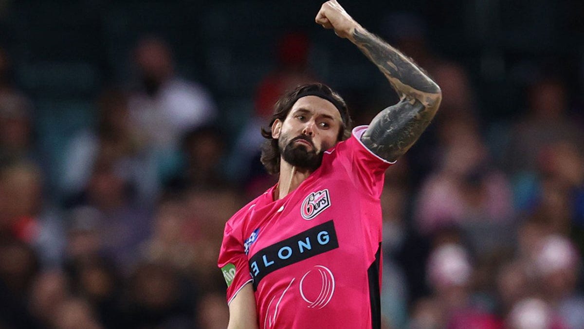Kane Richardson Announces Retirement from Professional Cricket