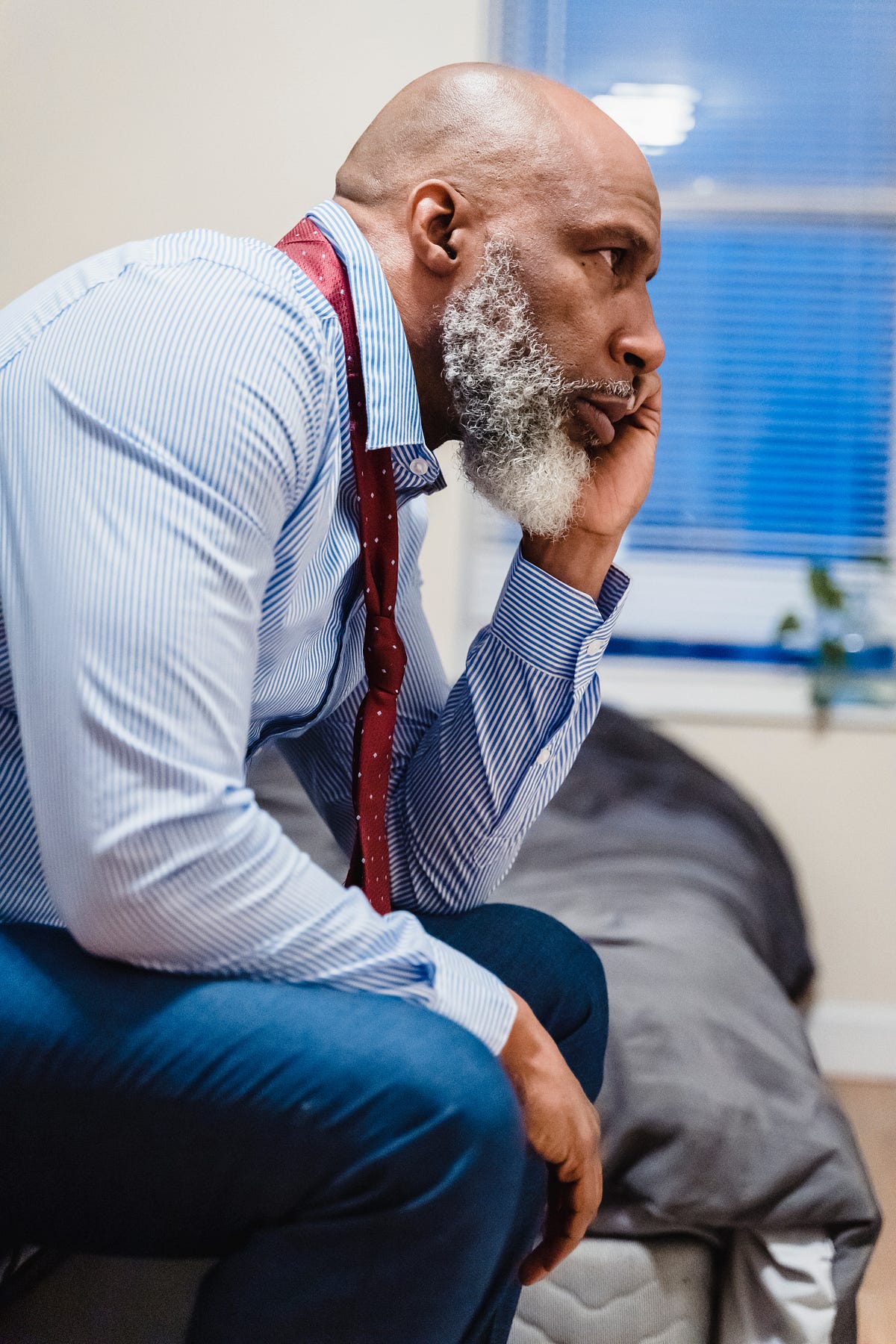 Telltale signs of a volatile relationship by