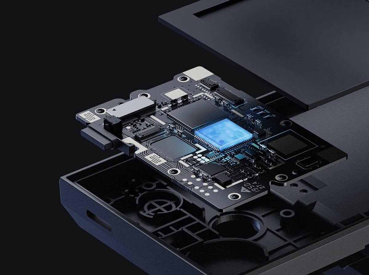 The Role of the Secure Element Chip in Safeguarding Your Keystone