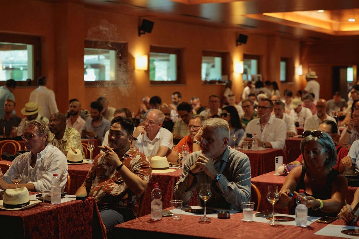XX Amigos de Partagás: svelati i nuovi seminari tecnici e le degustazioni d’autore a Borgo Lanciano