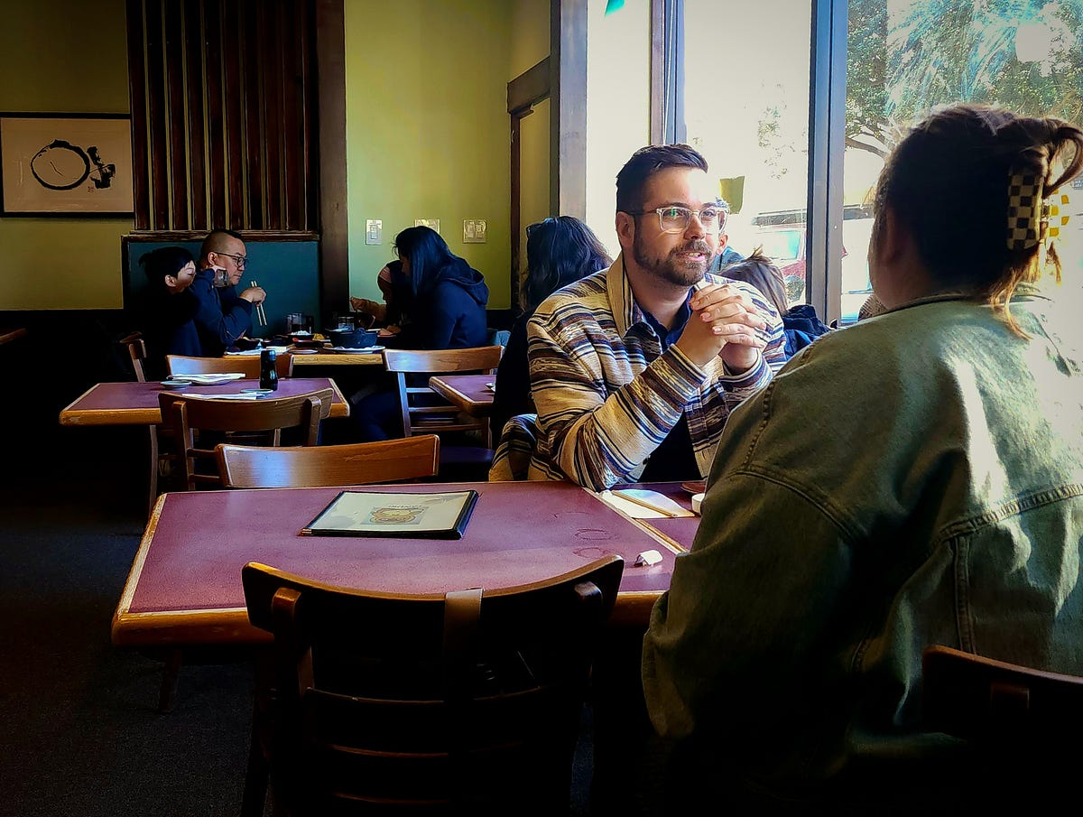 Image of: Tanuki Sushi and the passage of time