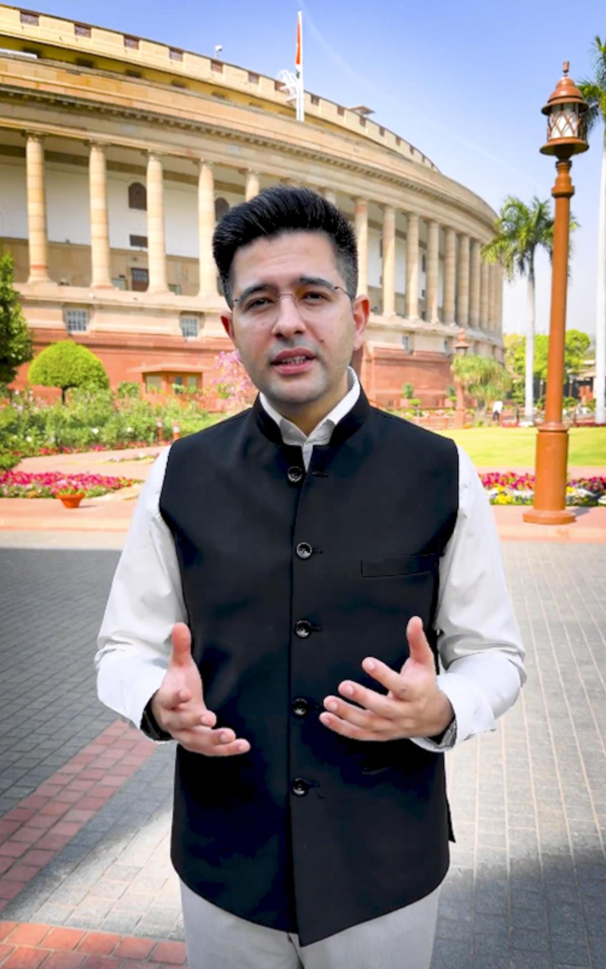 AAP’s Golden Boy Is Now Their Biggest Headache -: The Raghav Chadha Saga With AAP!