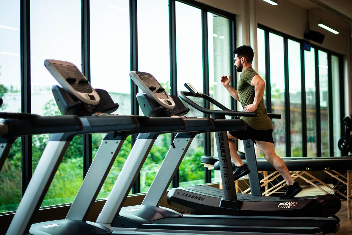 Are Treadmills Bad for Knees? The Truth About Running on a Treadmill