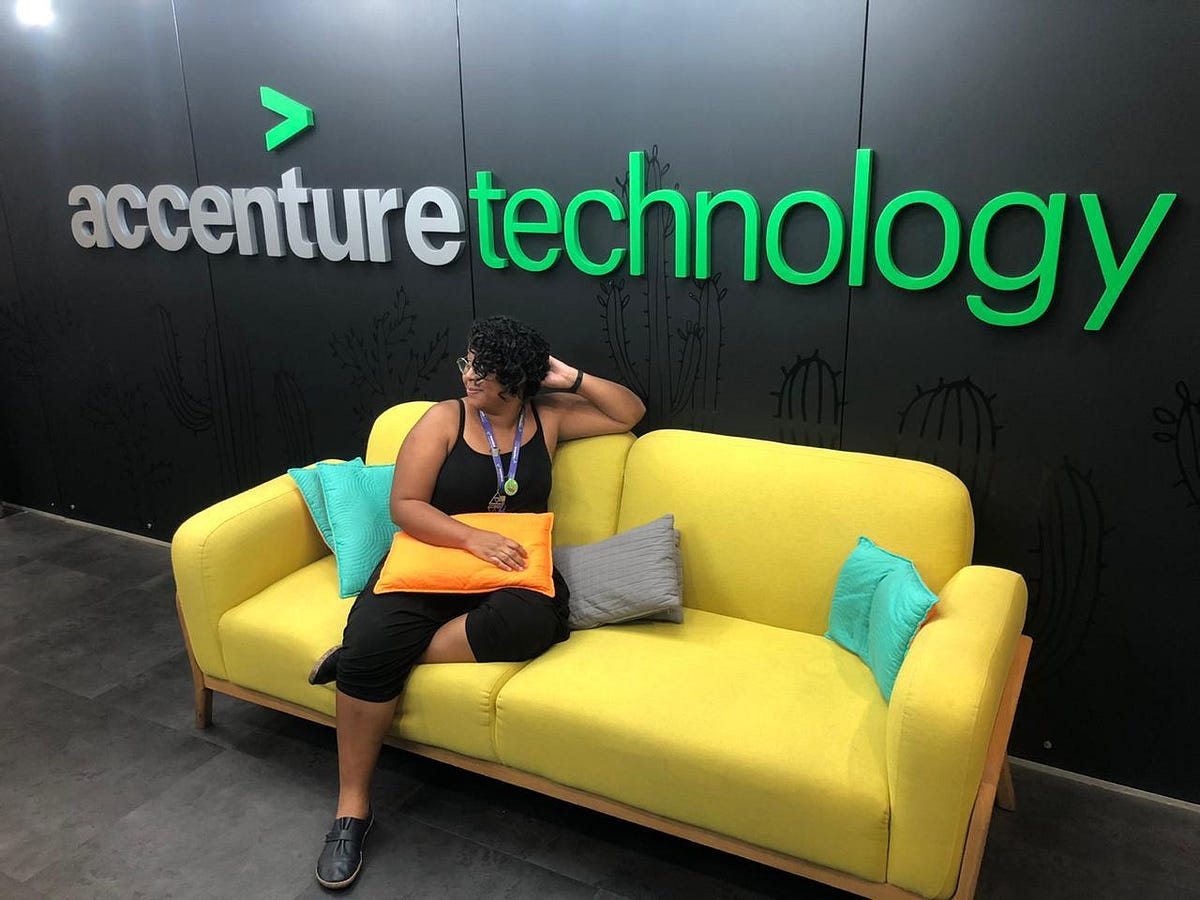 Meu primeiro ano na Accenture como UX Designer | by Sakii | Medium