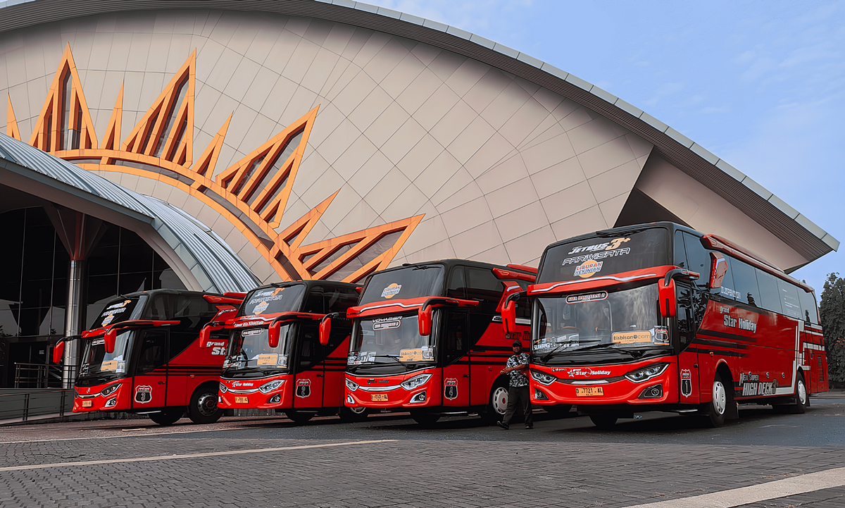 Sewa Bus Pariwisata Bandung. Jika Anda Sedang Mencari Informasi… | By ...