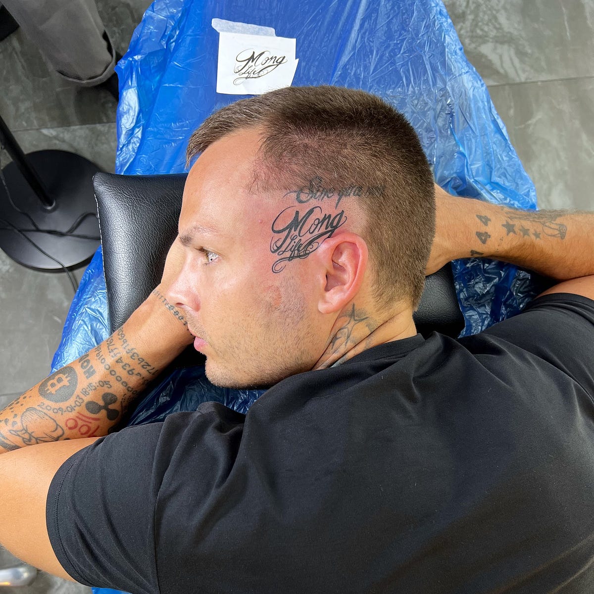 Crypto Bitlord’s Unrivalled Dedication: A Tattooed Face and Mong Coin’s