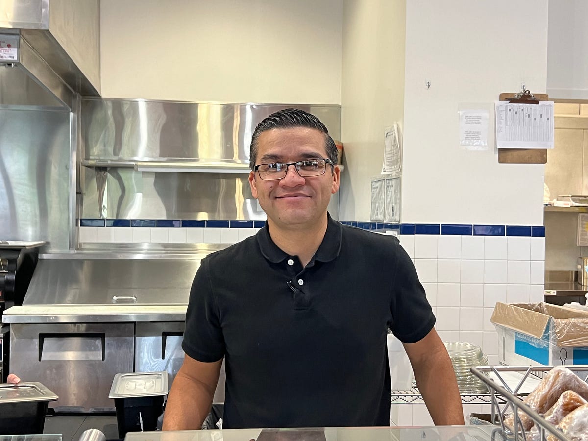 “A Day in the Life at Garbanzo Mediterranean” by Hanna Maki Oct