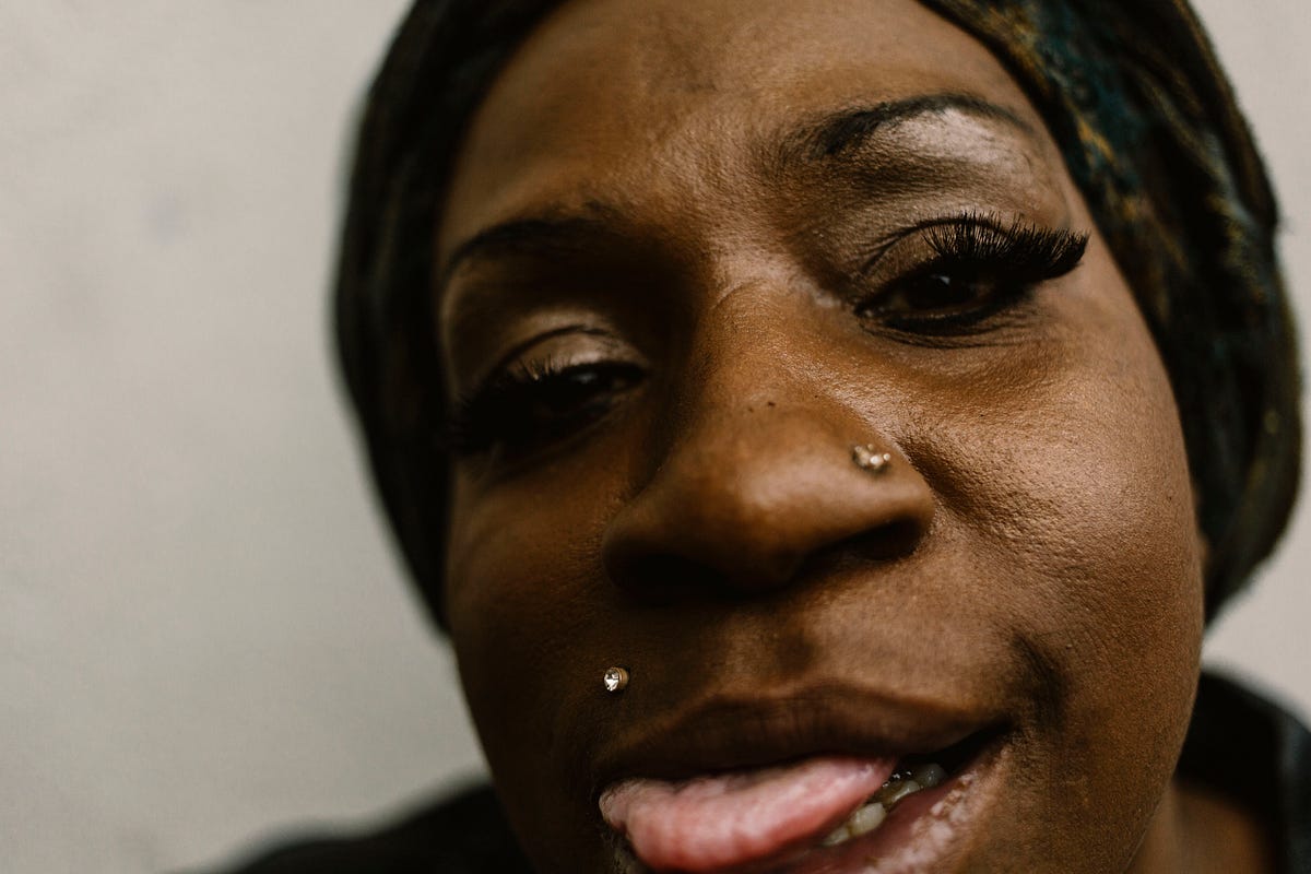 How Two Photographers Captured the Soul of the Tenderloin (Photos) by