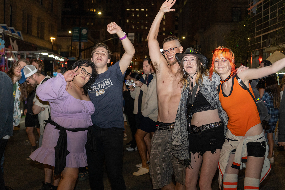 Image of: First Thursdays SF: Clear skies finally for July 4th