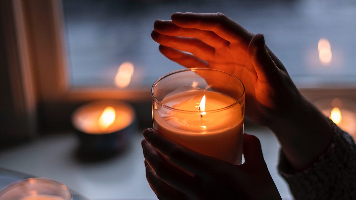 7 Scented Candle Care Tips How to Choose, Burn, and Store Them