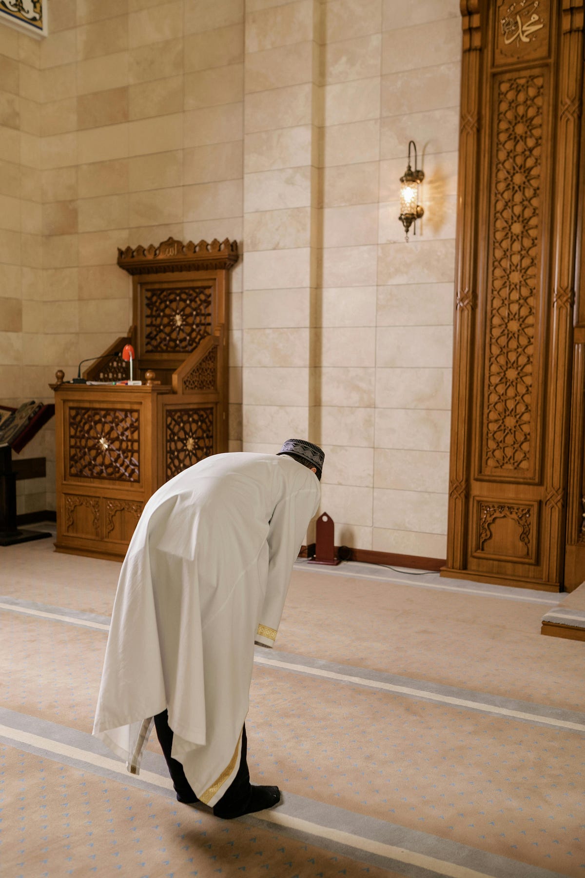 How to Focus on Salah: 7 Practical Ways to Improve Your Khushu' | by Adil  Jahan | Medium
