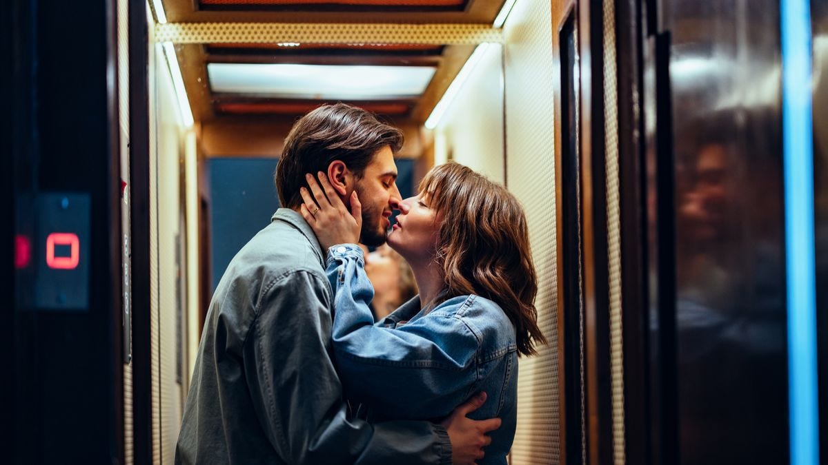 Exploring Freedom and Intimacy of Swinger Lifestyle | by Findggle | Mar