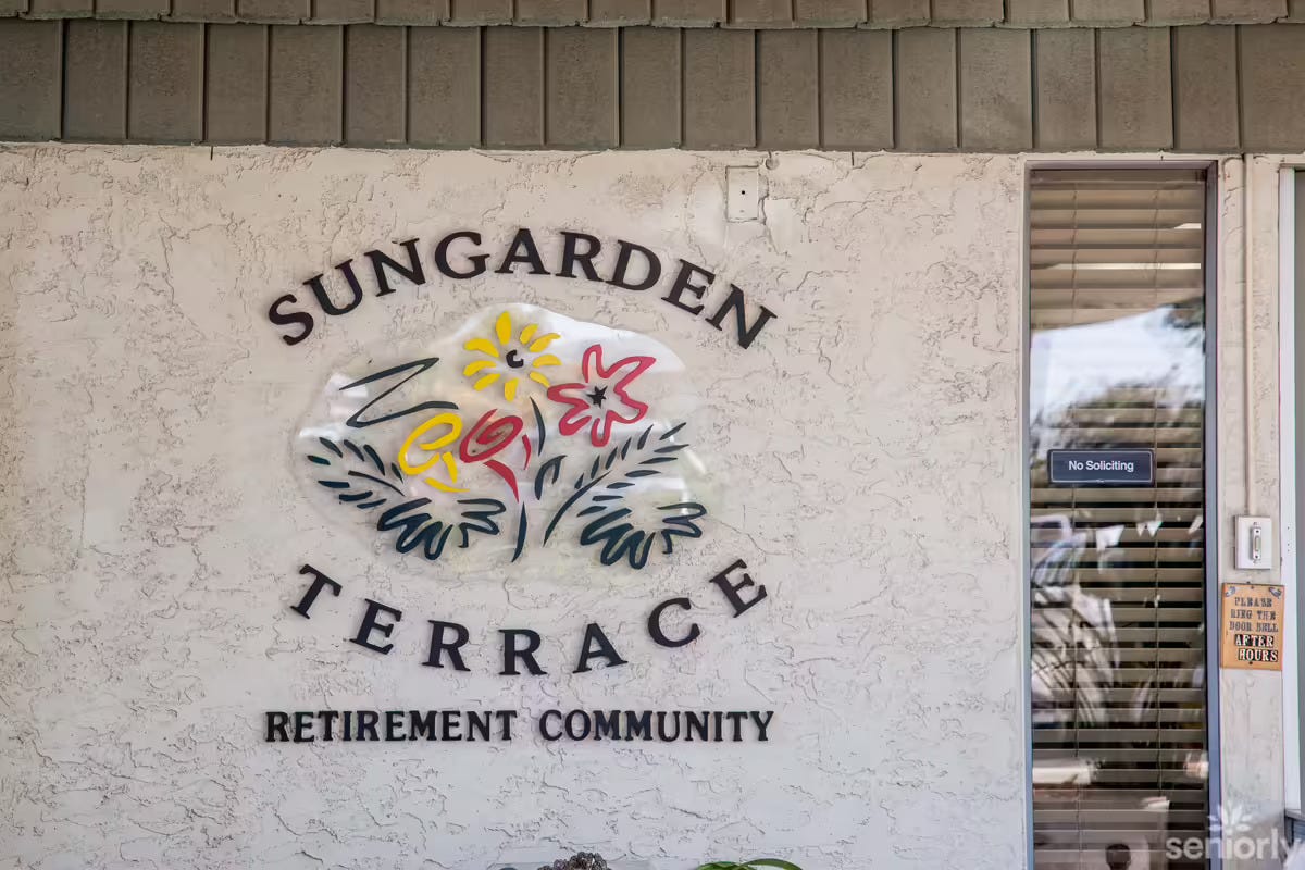 Enjoy $1000 Off at Sungarden Terrace 
 For New Assisted Living & Memory Care Residents