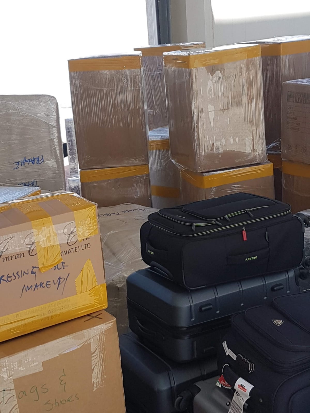 Best Home Removal Company in Dubai by Vani Movers and Packers in