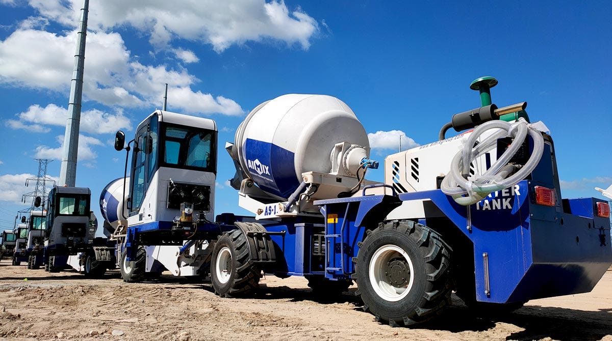 Concrete mixer. Автобетономешалка Aimix. Автобетоносмеситель КАМАЗ С самозагрузкой. Мобильный бетоносмеситель с самозагрузкой. Бетоносмеситель Aimix as 3-5.