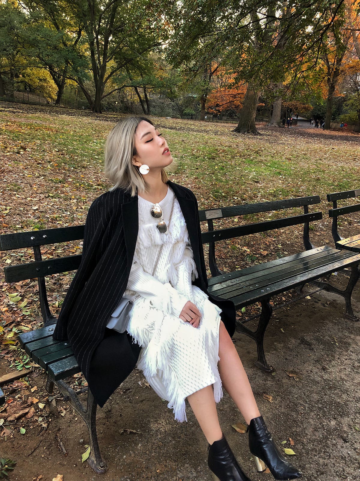 Bare Legs Style in New York City's Winter | by Kiki Tao | Medium Bare Legs Style in New York City's Winter | by Kiki Tao | Medium
