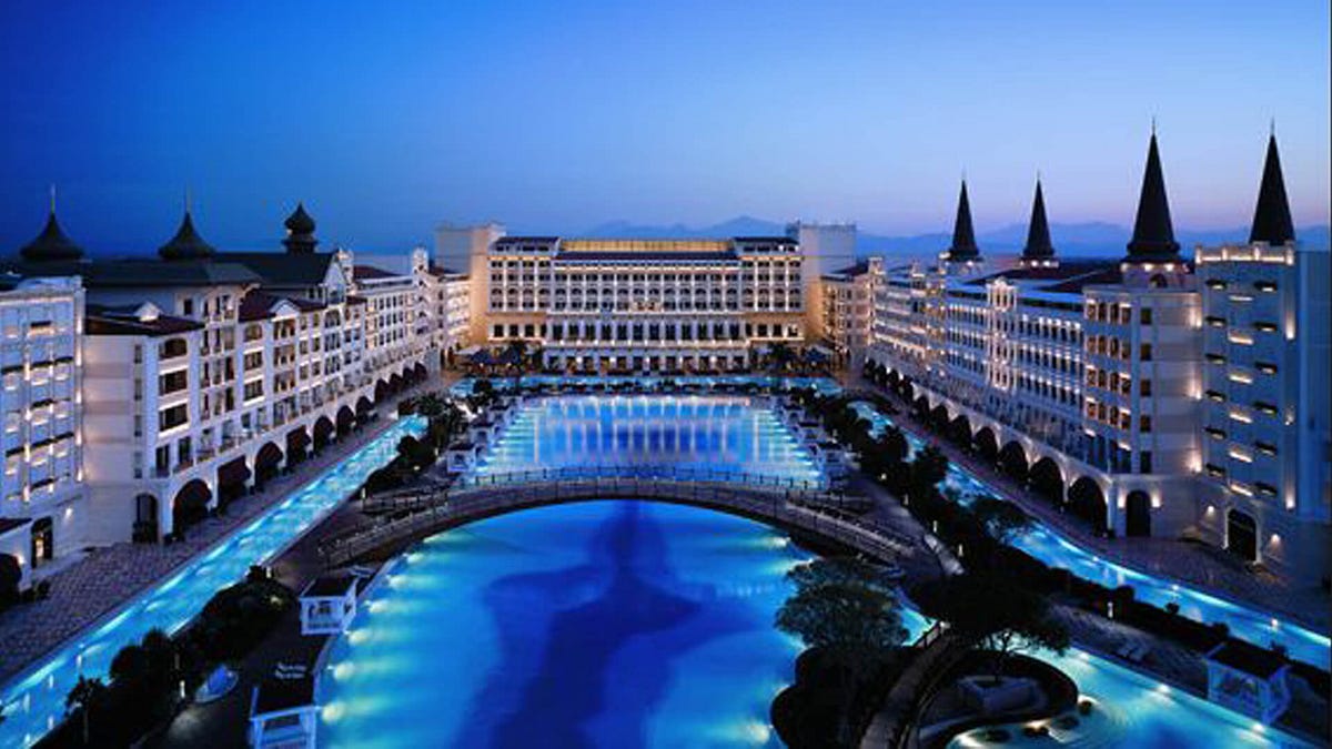 Best Hotels for 18YearOlds (Best Rating) by Jennifer Tuffen Medium