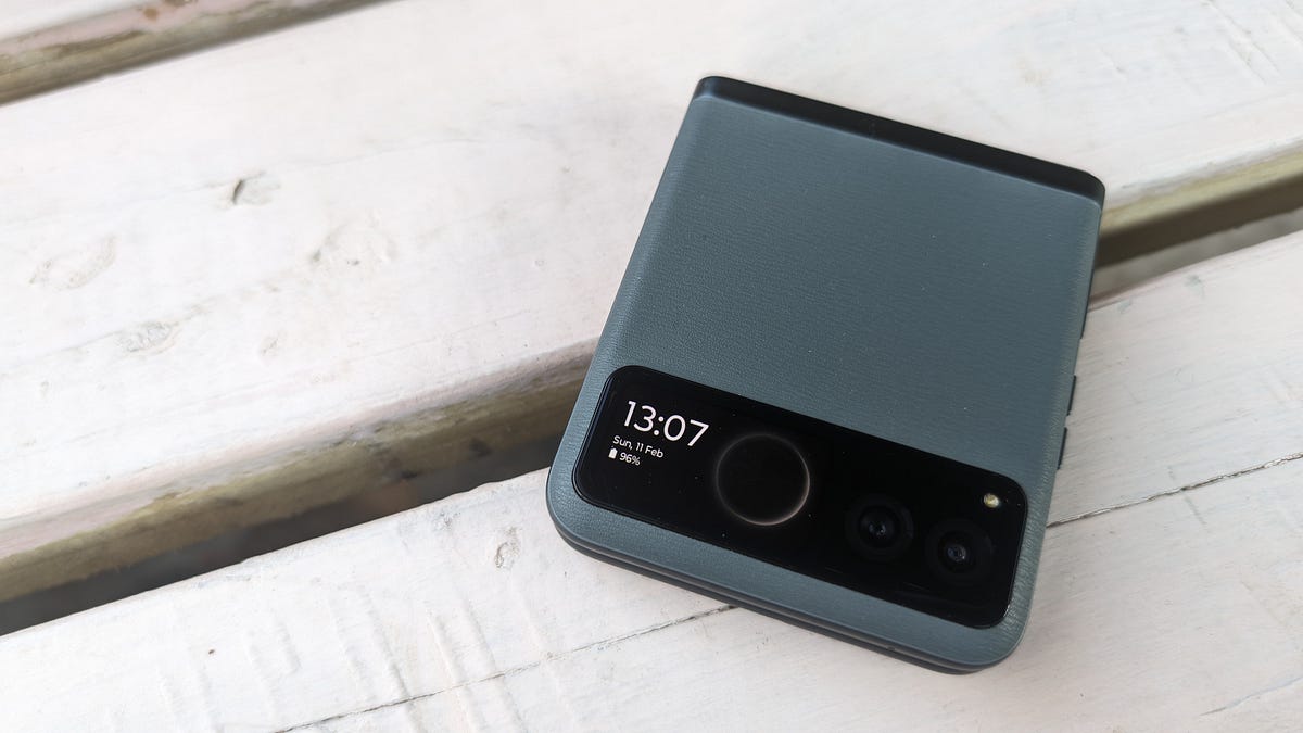 Motorola Razr 40 Two Weeks In 2024 Review — I've Changed My Mind