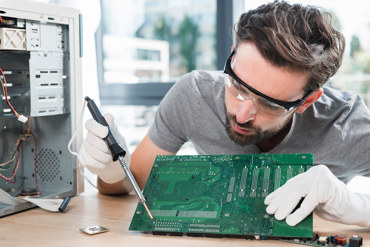 Why Choosing Certified Computer Repair Expert in Phoenix is Important