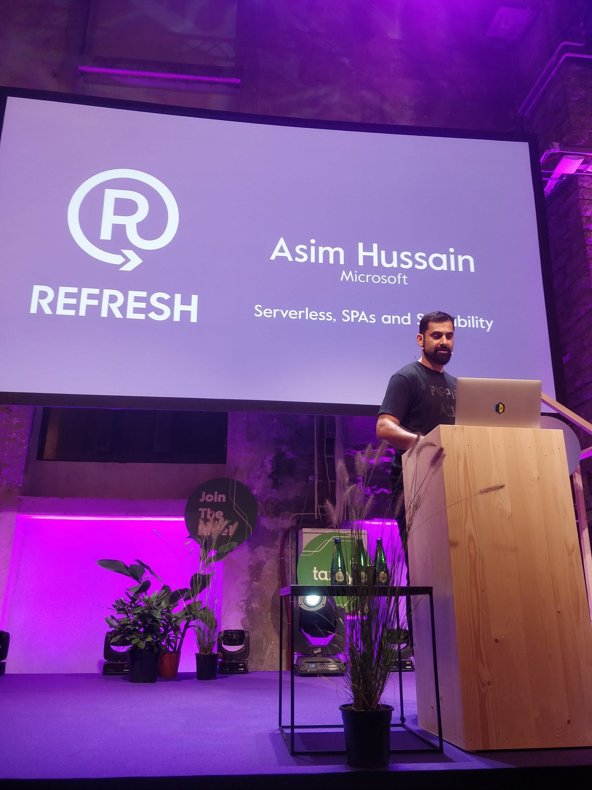 Refresh Rocks ! Conference @Tallinn | by primebacon | Medium