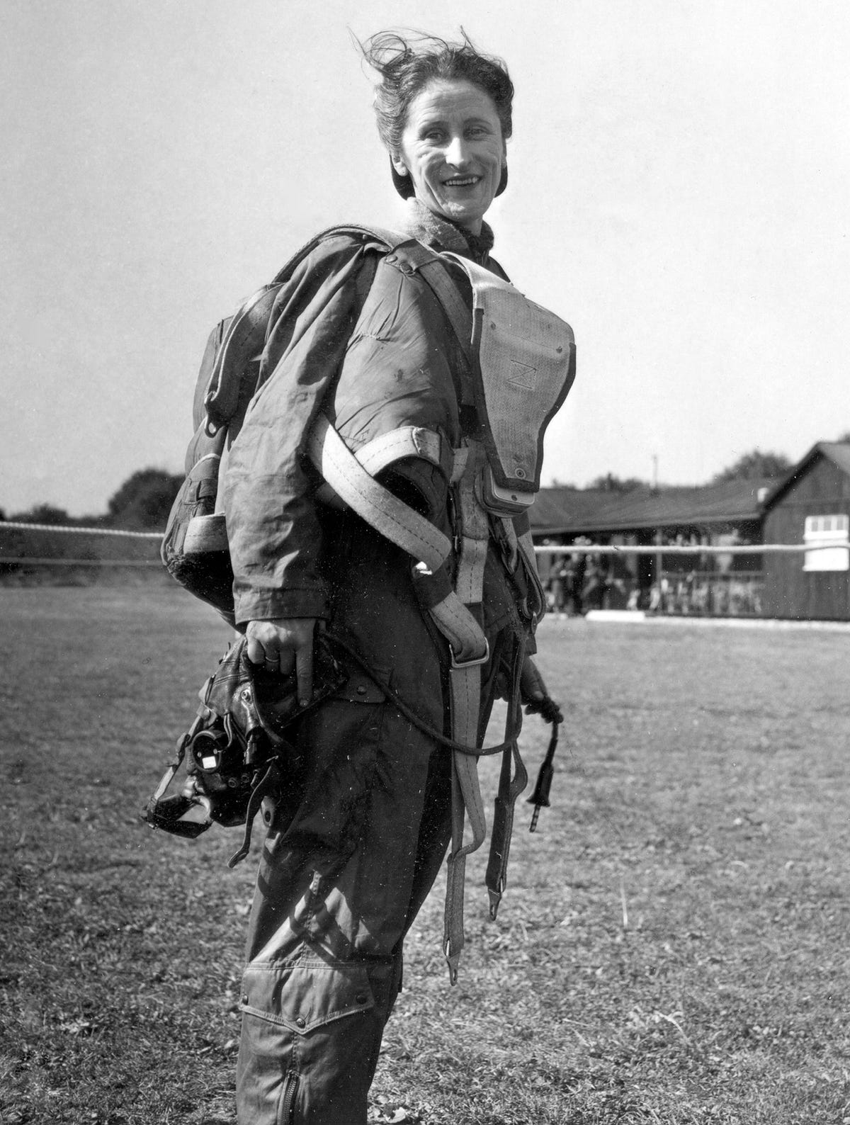 Bird of a different feather: The first female pilot to receive RAF ...