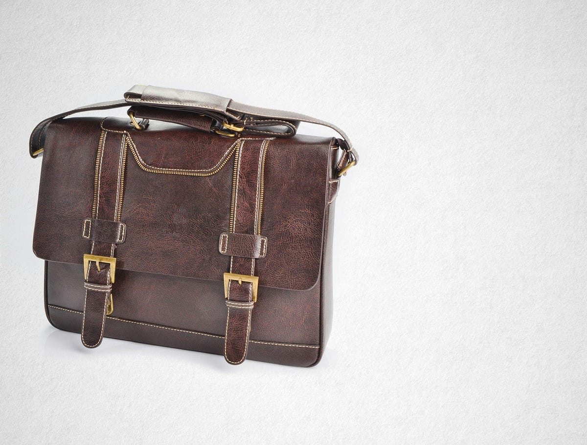 Upgrade Your Style with Men’s Leather Bags | by carryme bags | Medium