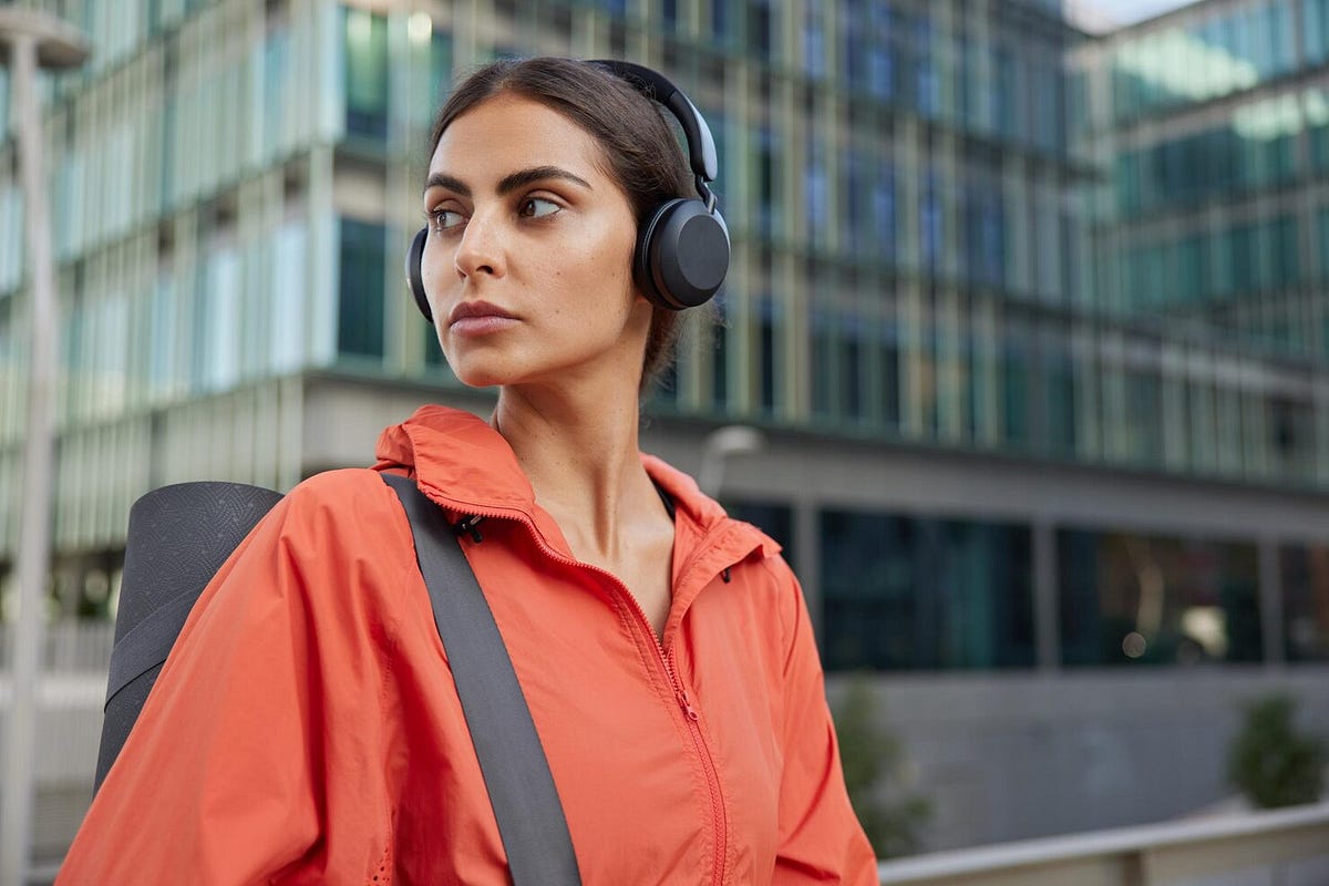 Best Over Ear Headphones for Working Out in 2024 — SweatProof Reviews