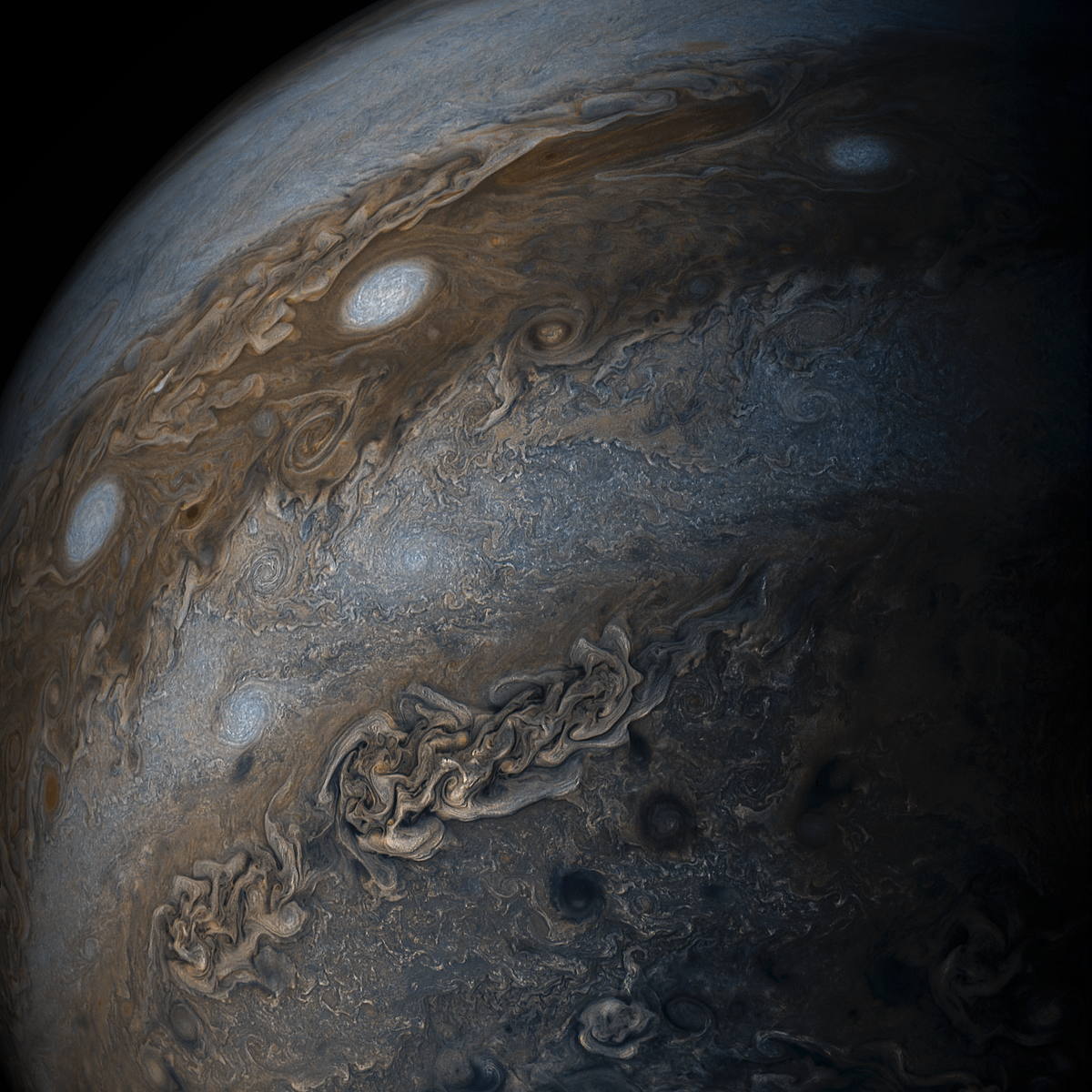 How Juno's Jaw-Dropping Photos Of Jupiter Get Made | by Adam Mann