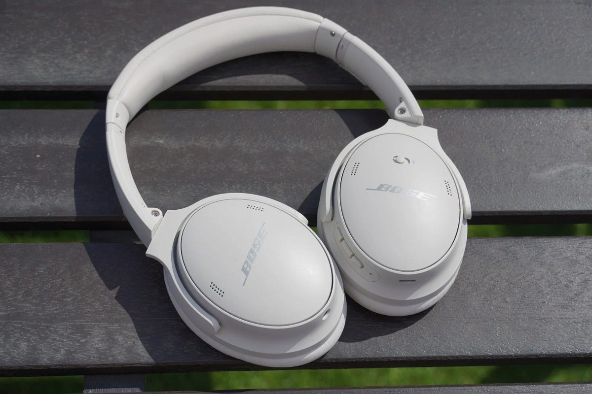 Reclaiming the throne?, Bose QC45 Review