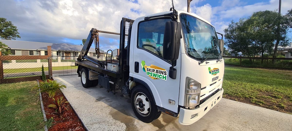 Top Four Benefits Of Hiring Skip Bin Hire Goodna by Skip Bins Ipswich