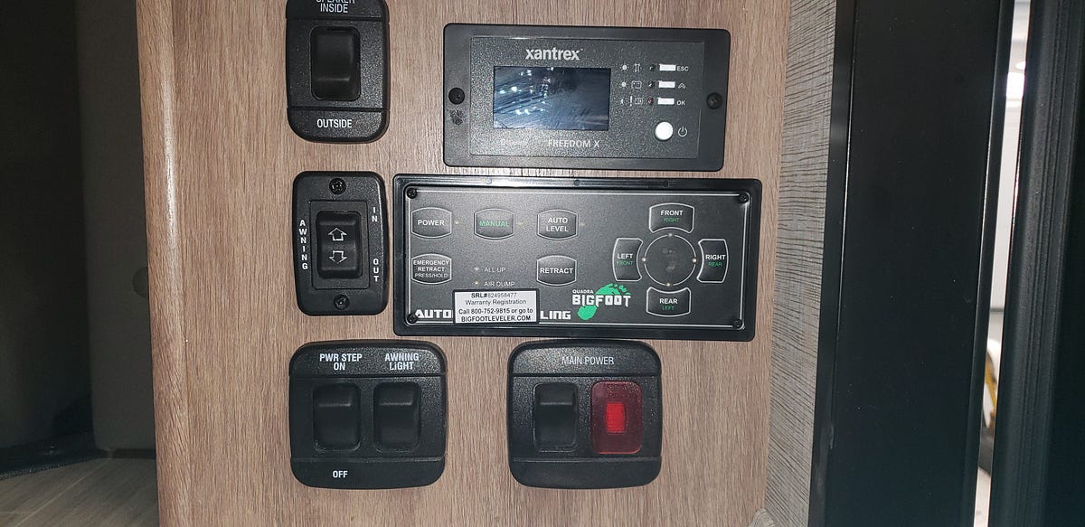 Bigfoot Leveling Jacks Install and Review by Ryan Ciechanski Medium