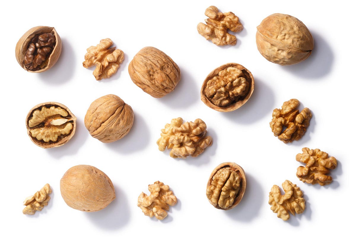 Eating a Small Handful of Walnuts Every Day Can Give You These Three