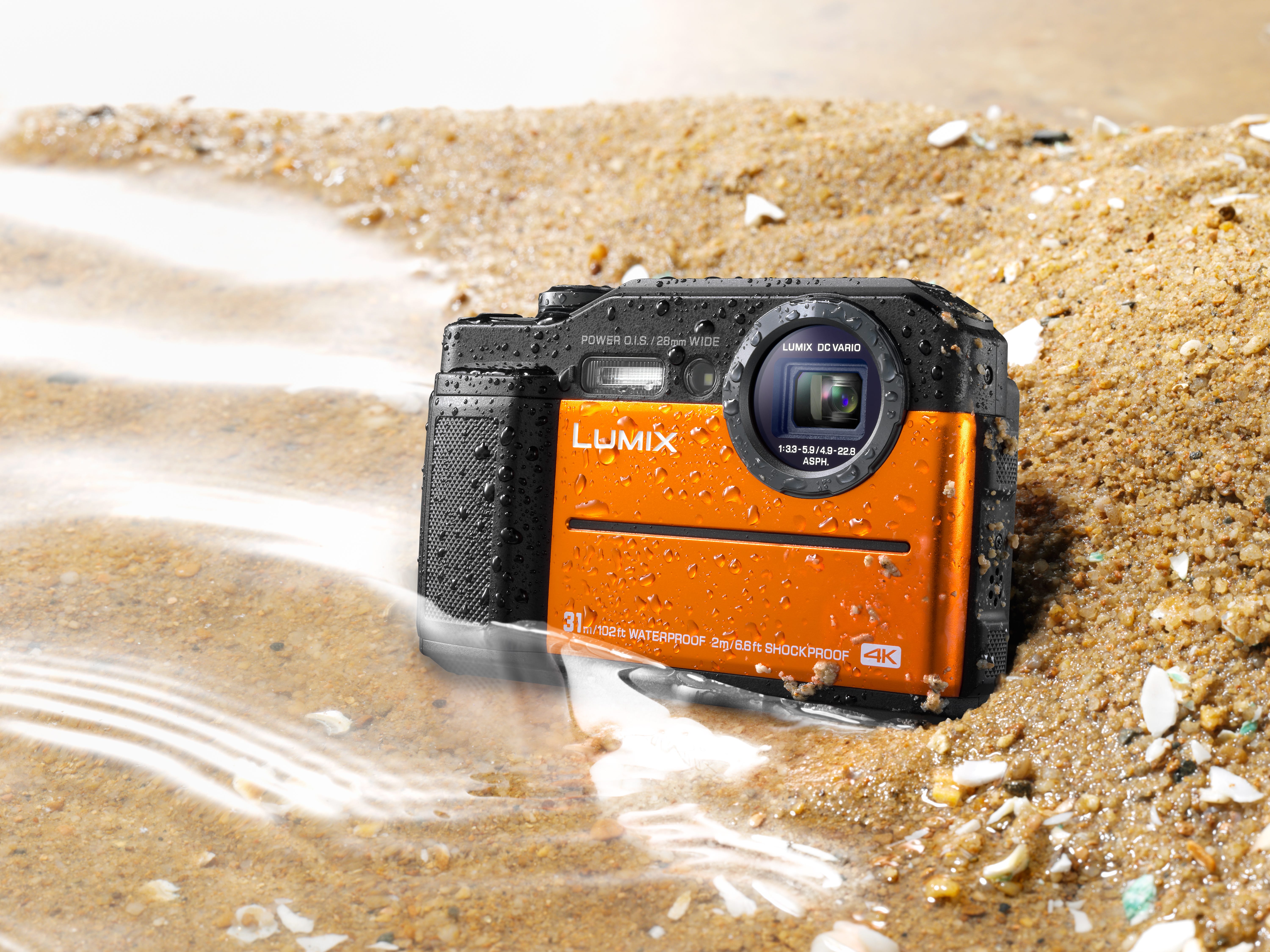 LUMIX 　ft7 lumix_ft7_hero-1920x1440@2x.jpg