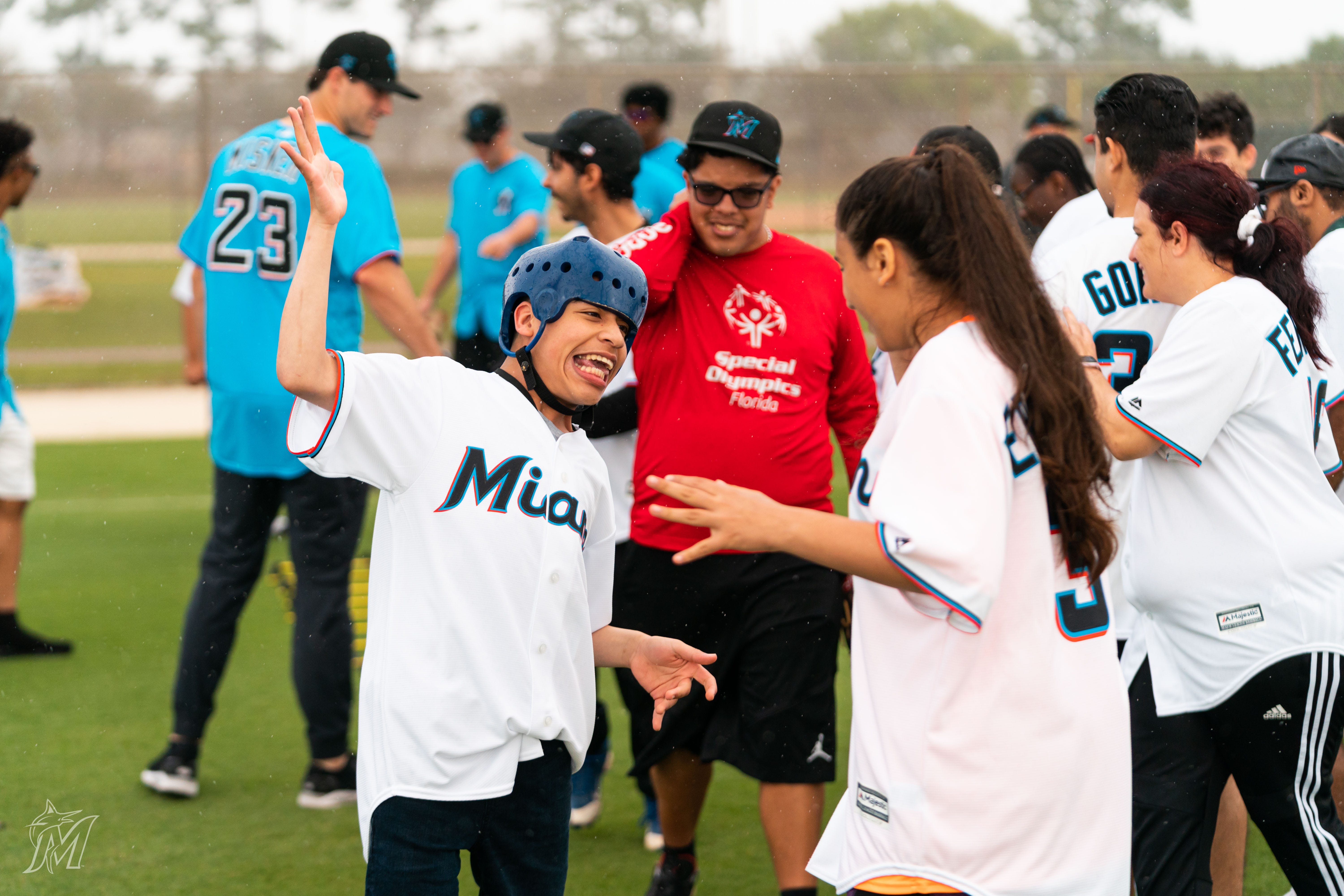 Miami Marlins hold Baseball Fantasy Camp for kids with disabilities 