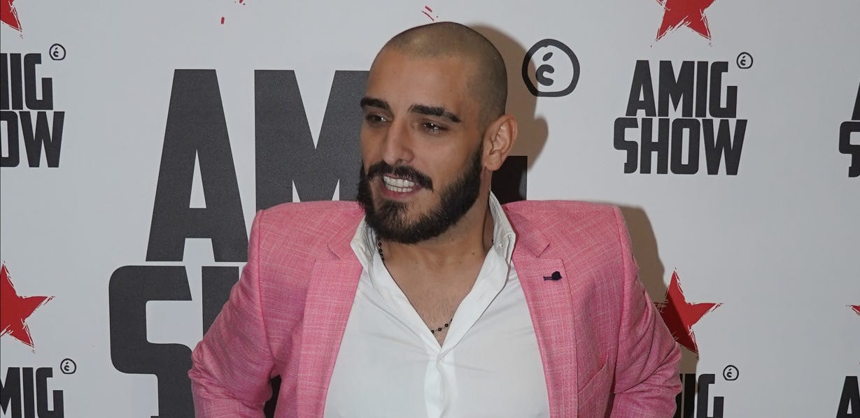 Darko Lazić više od pola sata čeka privođenje kod sudije za prekršaje